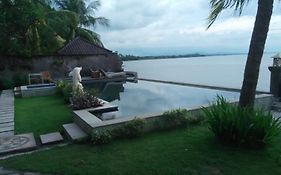 Wahyu Dana Hotel
